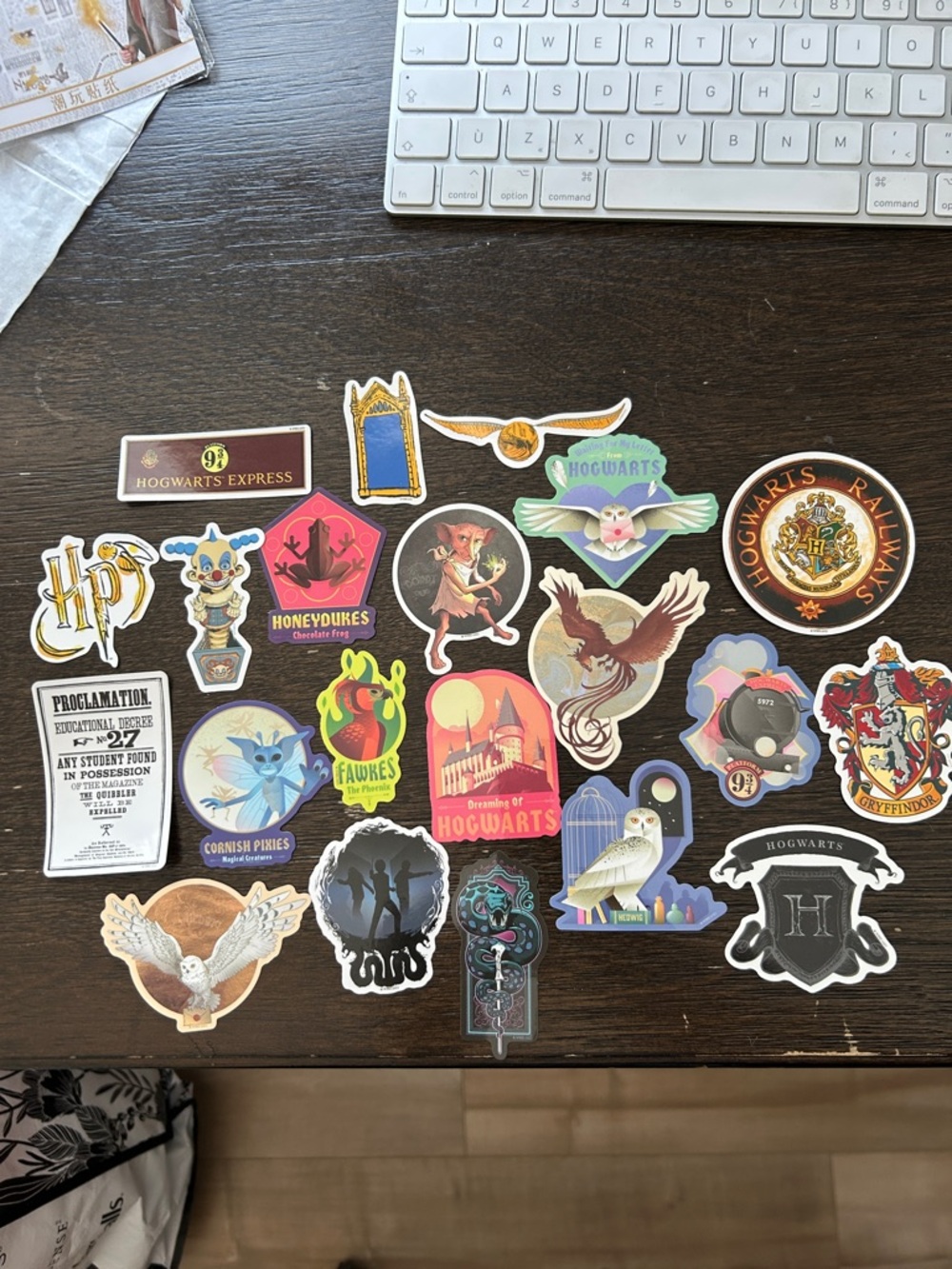 Harry Potter Sticker Pack - Hogwarts Theme - Colorful Collectible Set pack of 20